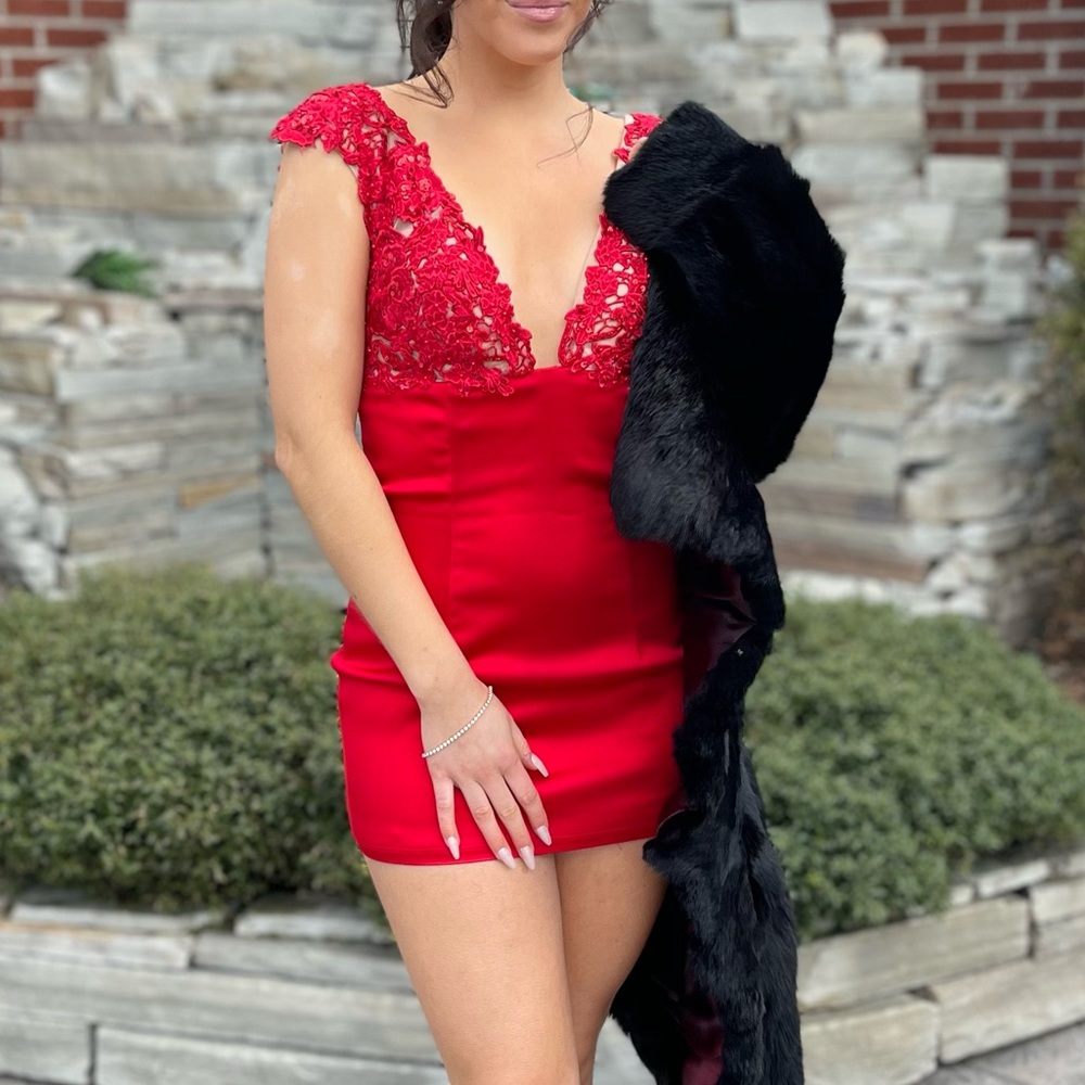 Red Sherri Hill semi-formal dress, size 0